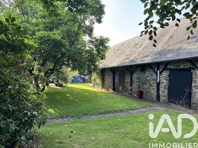 Maison - 144 m² - 7 pièces