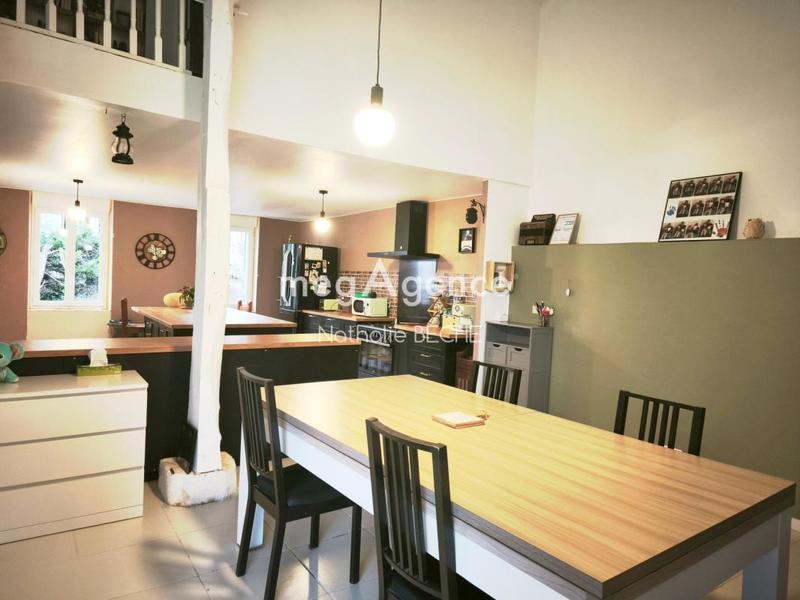 Maison ancienne - 178 m² - 6 pièces