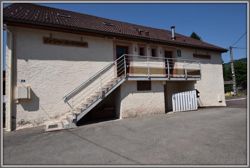 Maison de village - 336 m² - 16 pièces