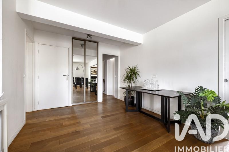 Appartement - 102 m² - 5 pièces