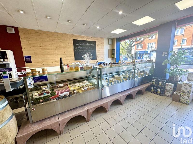 Local commercial - 115 m²