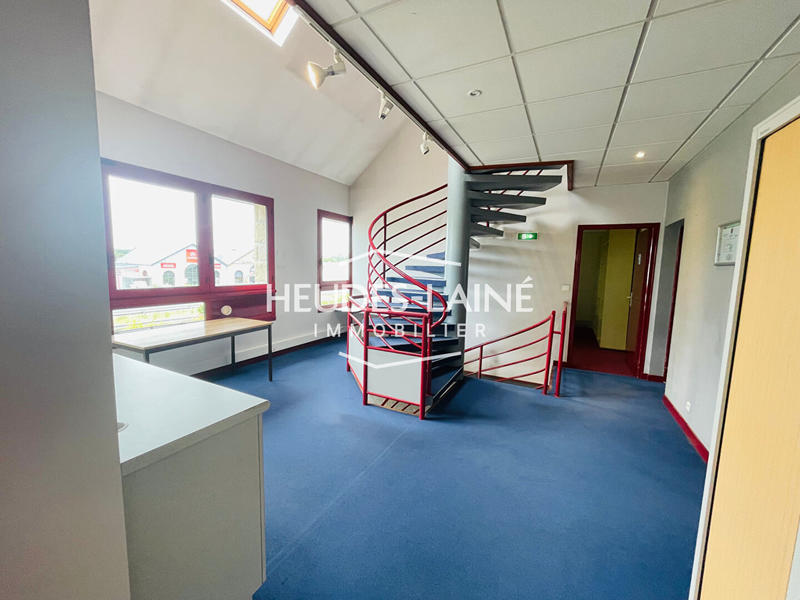 Local d'activités - 570 m²