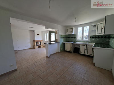 Maison - 200 m² - 7 pièces