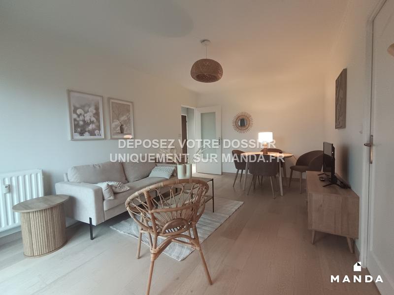 Chambre - 9 m² - 4 pièces