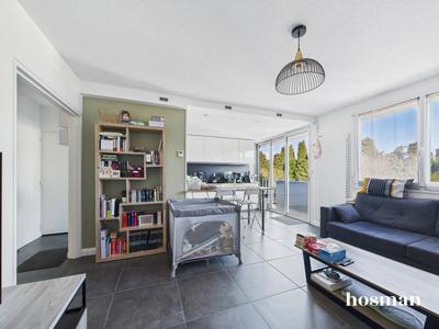 Appartement - 80 m² - 4 pièces