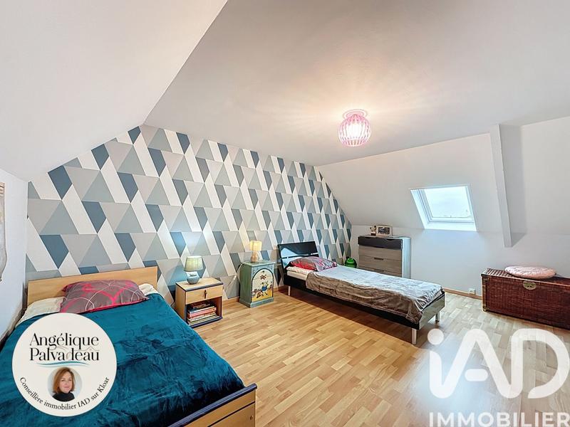 Maison - 160 m² - 8 pièces