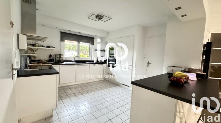 Maison - 136 m² - 6 pièces