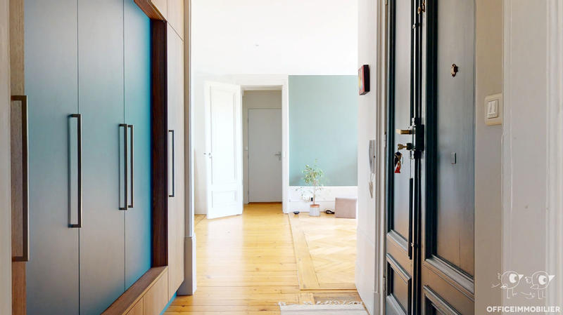 Appartement - 132 m² - 5 pièces