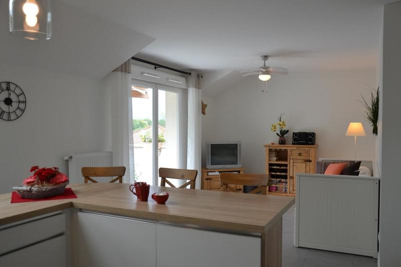 Appartement - 79 m² - 3 pièces