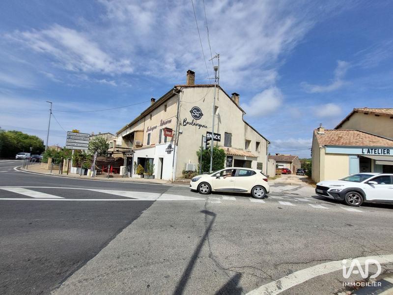 Local commercial - 601 m²