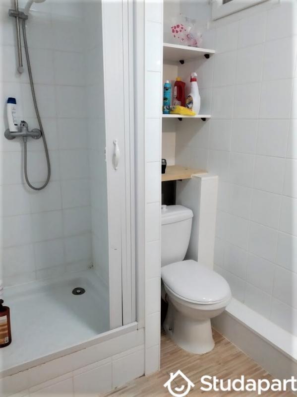 Chambre - 9 m² - 1 pièce