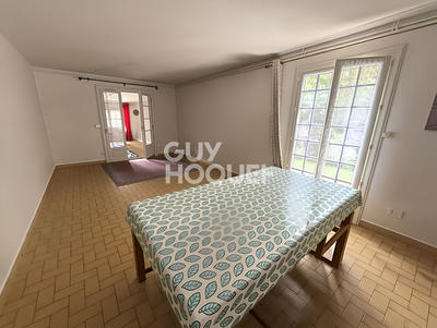 Maison - 101 m² - 5 pièces