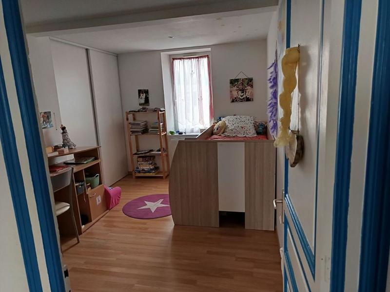 Maison - 177 m² - 7 pièces