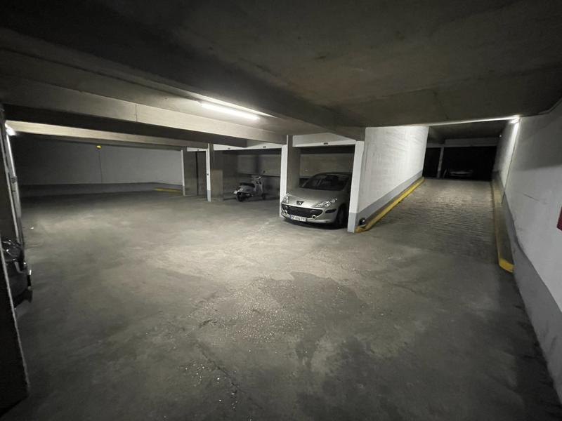 Parking - 10 m²