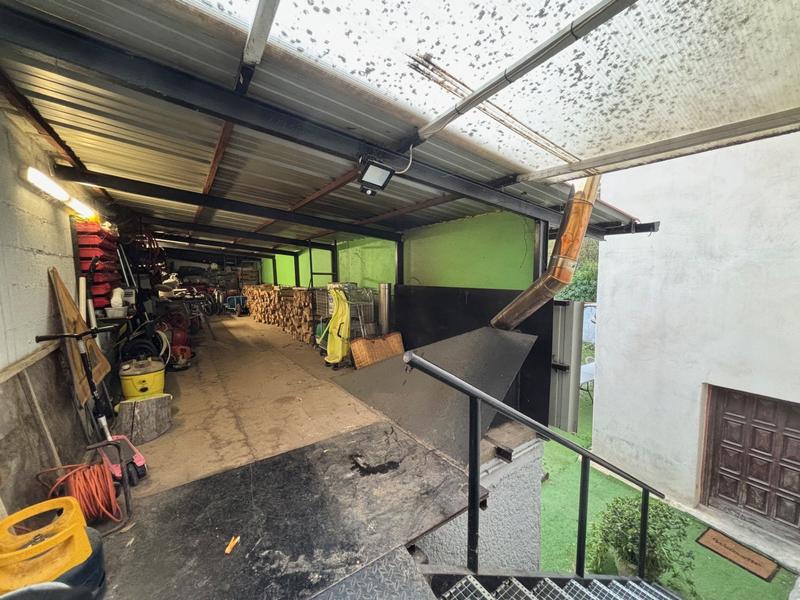 Maison - 201 m² - 5 pièces