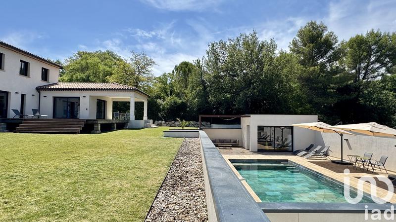 Maison de maîtres - 214 m² - 8 pièces