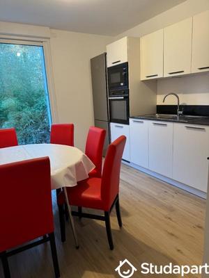 Chambre - 15 m² - 1 pièce