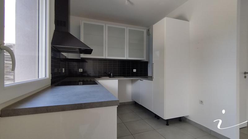 Maison - 83 m² - 4 pièces