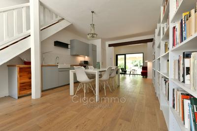 Maison en pierre - 90 m² - 4 pièces