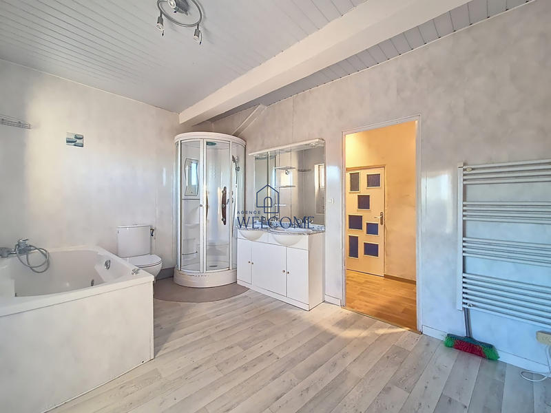 Maison - 83 m² - 4 pièces