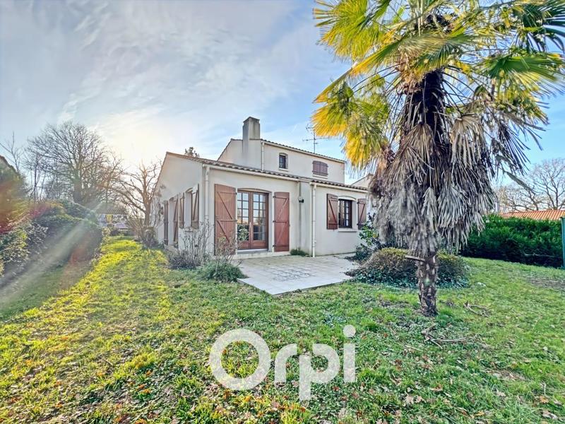 Maison - 111 m² - 5 pièces