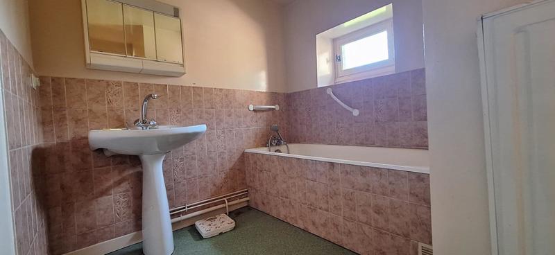 Maison - 94 m² - 4 pièces