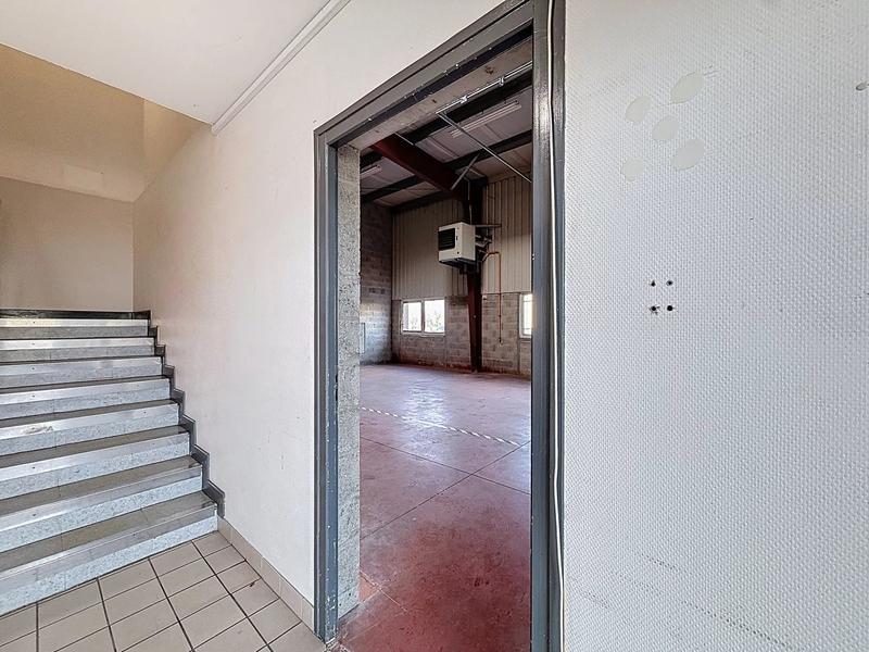 Bureau - 244 m² - 3 pièces