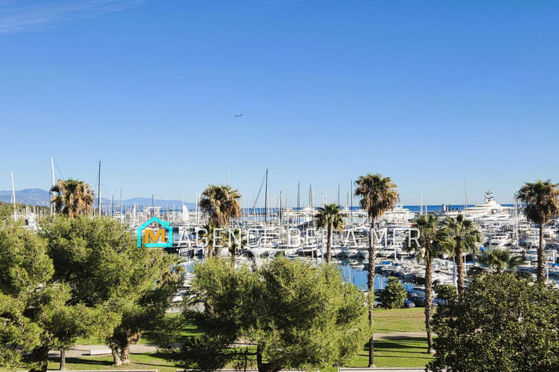 Appartement - 91 m² - 2 pièces