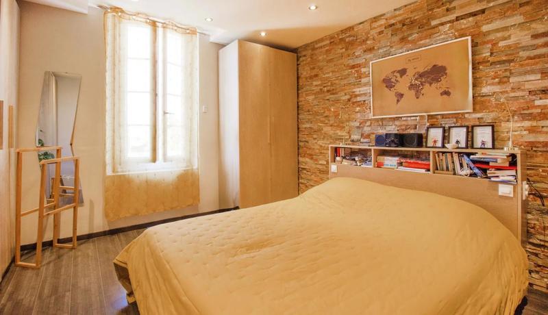 Maison - 179 m² - 8 pièces