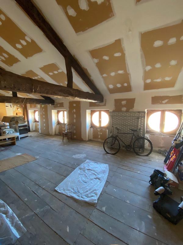 Maison - 410 m² - 11 pièces