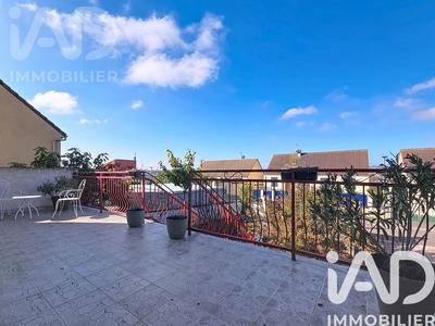 Maison - 189 m² - 9 pièces