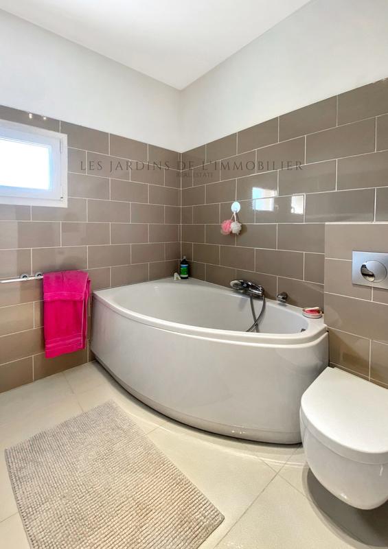 Duplex - 108 m² - 5 pièces