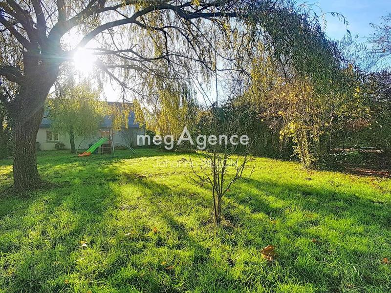 Maison traditionnelle - 140 m² - 6 pièces