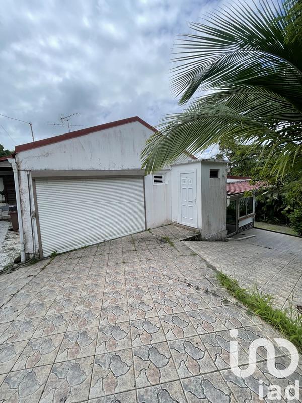 Maison - 220 m² - 4 pièces