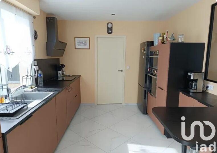 Maison - 111 m² - 4 pièces