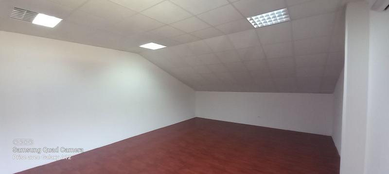 Bureau - 60 m² - 1 pièce