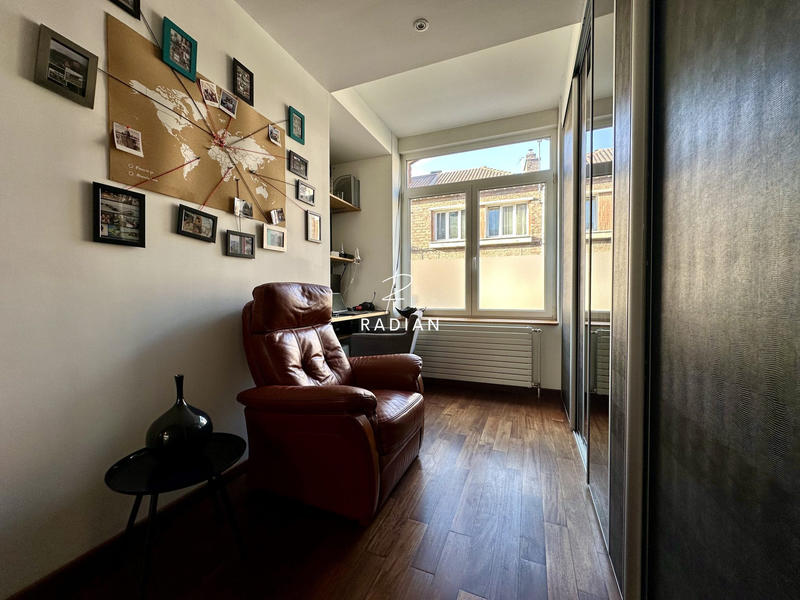 Maison - 121 m² - 5 pièces