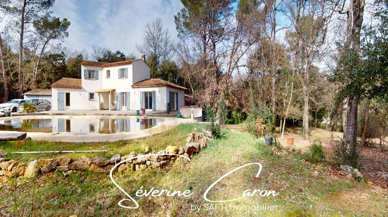 Villa - 167 m² - 6 pièces