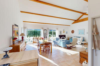 Maison - 85 m² - 3 pièces