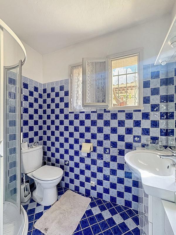 Maison traditionnelle - 140 m² - 6 pièces