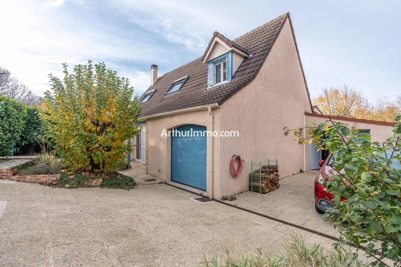 Maison - 135 m² - 6 pièces