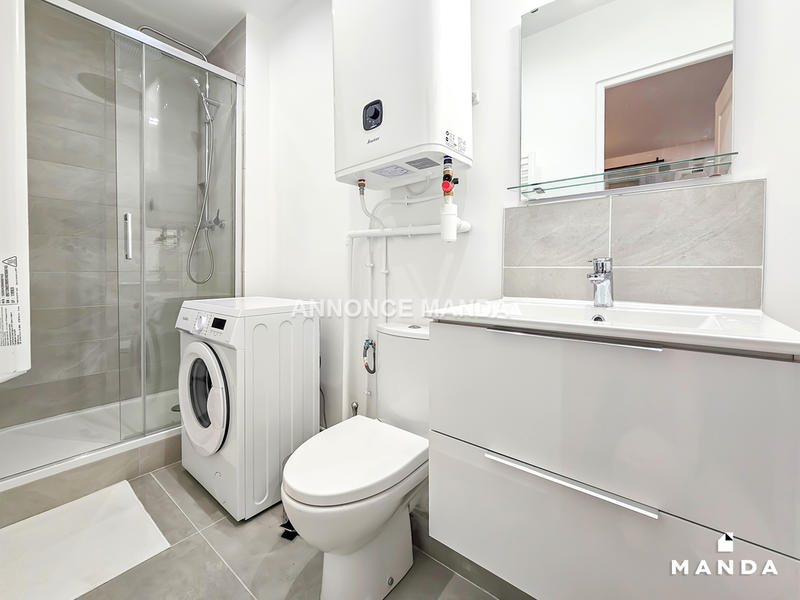 Studio - 18 m² - 1 pièce