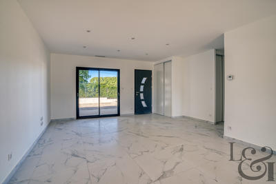 Maison - 108 m² - 4 pièces