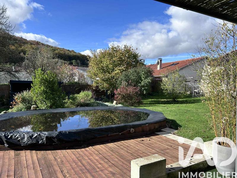 Maison de village - 263 m² - 8 pièces