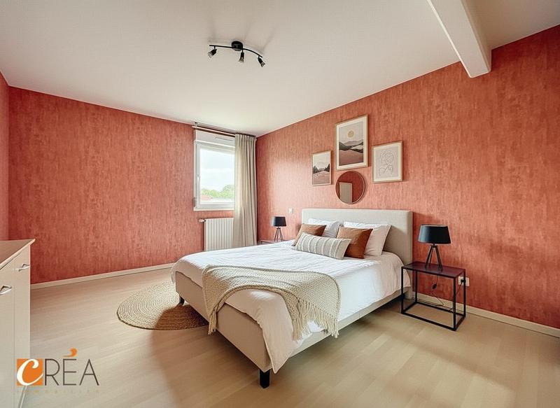 Appartement - 105 m² - 5 pièces