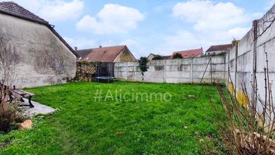 Maison - 195 m² - 7 pièces