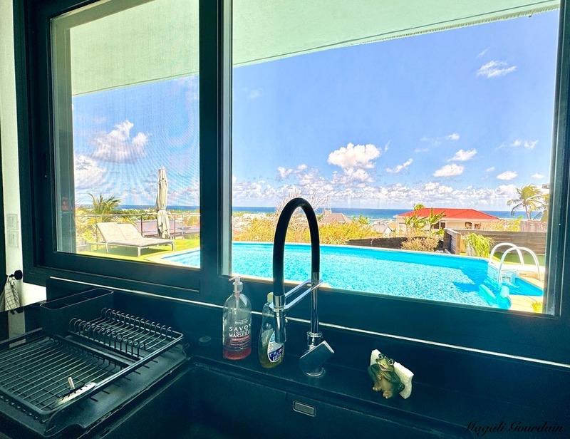 Propriété - 180 m² - 6 pièces