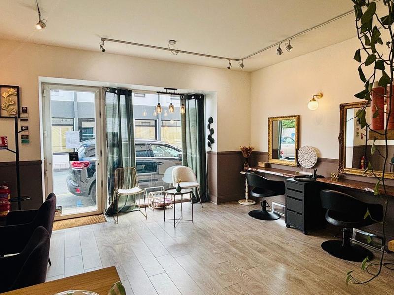 Local commercial - 33 m² - 2 pièces