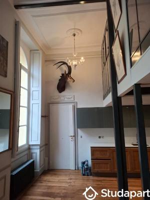 Chambre - 11 m² - 1 pièce