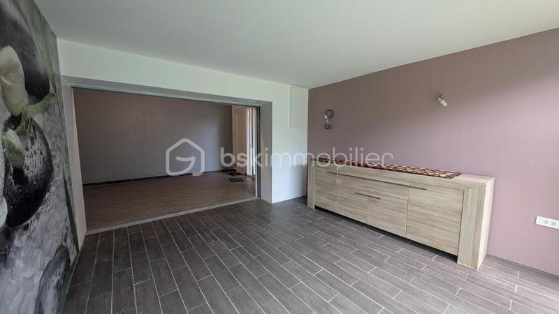 Pavillon - 140 m² - 5 pièces